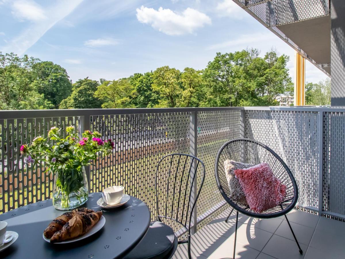 Golden Star Apartment Krakow Bagian luar foto